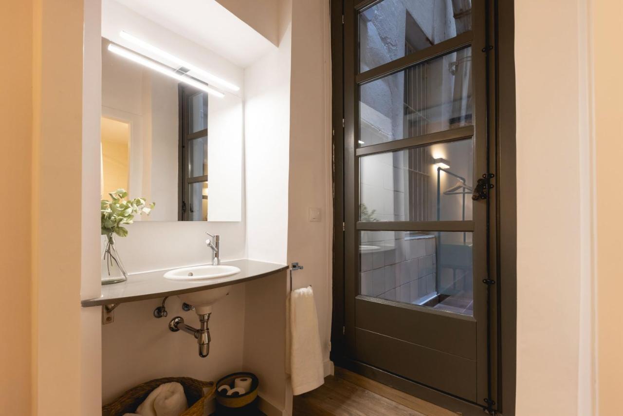 Bravissimo Cort Reial Entresol A Apartment ชีโรนา ภายนอก รูปภาพ