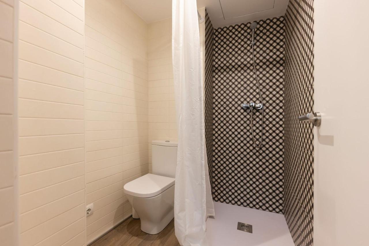 Bravissimo Cort Reial Entresol A Apartment ชีโรนา ภายนอก รูปภาพ